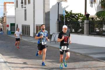 Nueva victoria de Rubén Palomeque en los 10 Km. Urbanos Ciudad de Telde (Foto Francisco Javier Santana y TA)